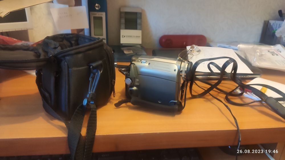 Видеокамера JVC в хорошем