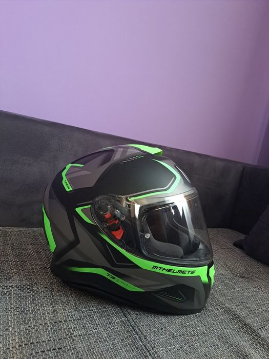 Mthelmets T3 Каска за пистов мотор