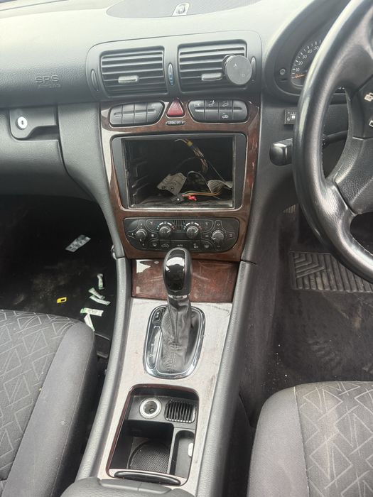 Мерцедес Ц класа на части Mercedes C klasa W203 161 hp / 120kw