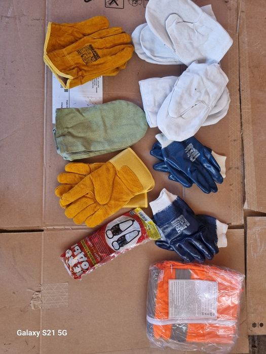 Сапоги летние (спецодежда), перчатки, рукавицы