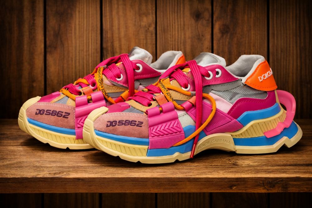 Dolce & Gabbana Дамски обувки, различни цветове