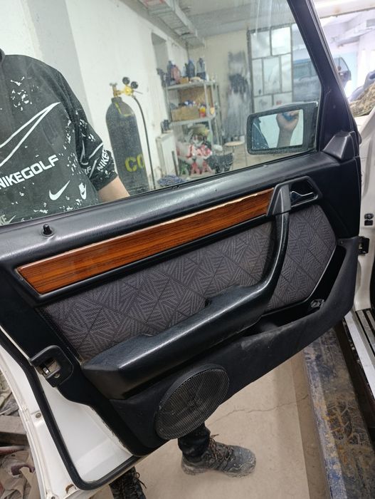 Салон мерс 124 продам