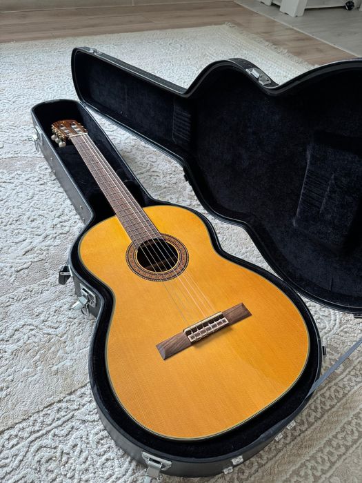 Takamine C132S — классическая гитара