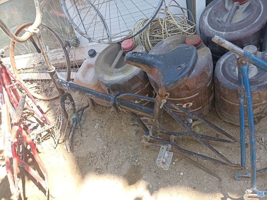 Срочно продам  запчасти на велосипед