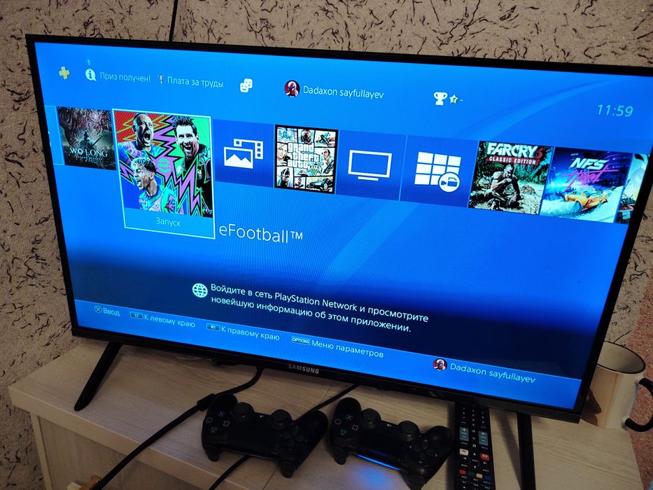 PS4 Slim
1 TB xotira
2 ta joystick
Holati yaxshi
Barch