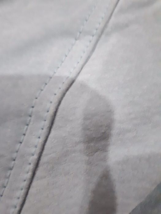 Женская кожаная куртка продается