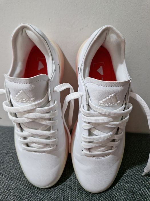 Дамски Маратонки Adidas - Размер 37 1/3
