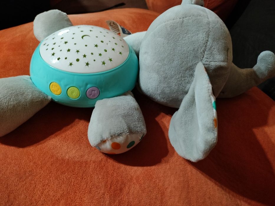 Слонче за бял шум