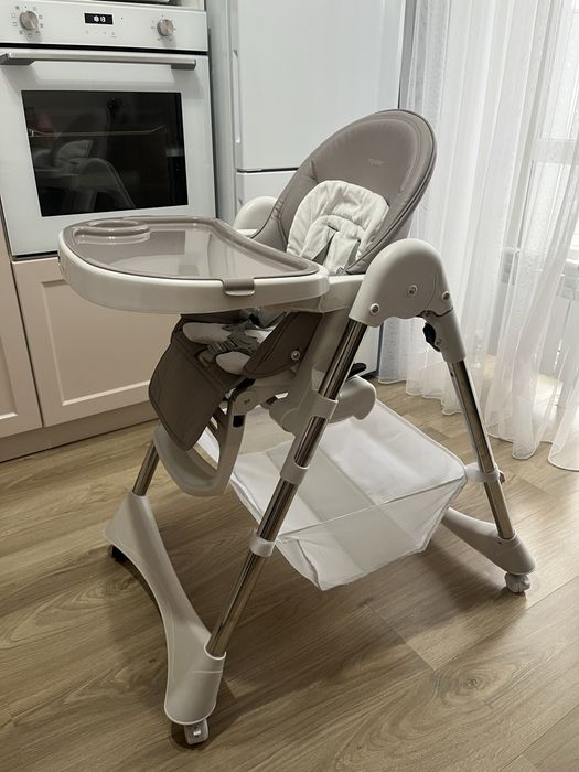 Детский стульчик для кормления