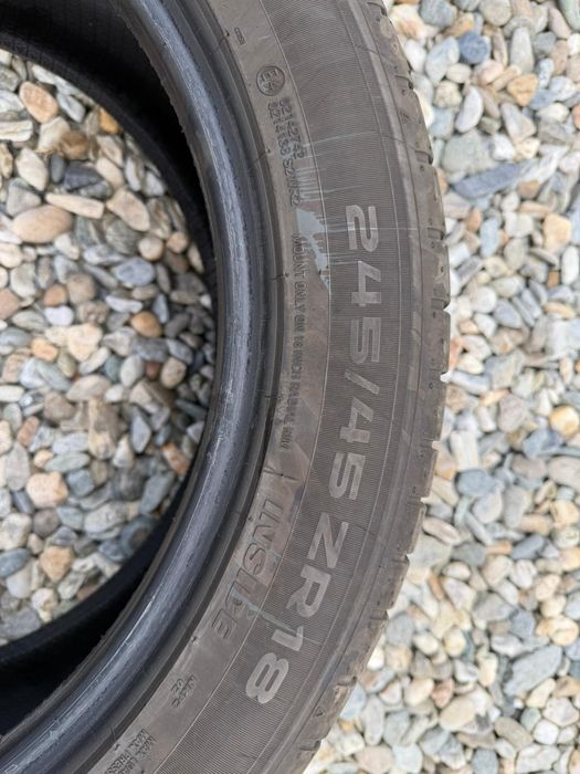 Anvelope vara 245 45 R18