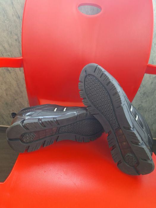 Нови маратонки  CRUYFF