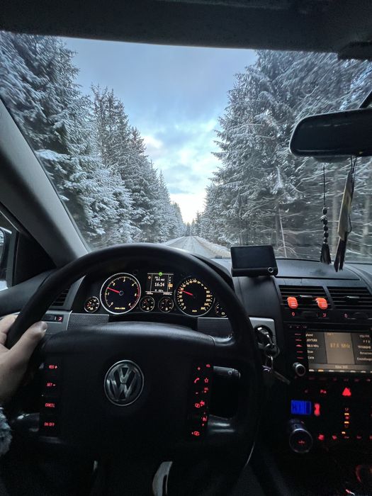 Vand urgent Toareg 2.5 Cod motor BAC   (Nu fac schimb)