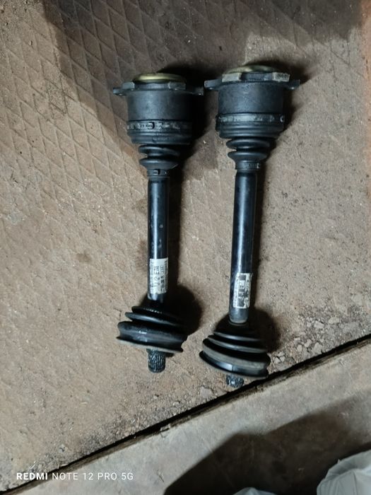 Полуоски за Passat b5.5 автоматик...