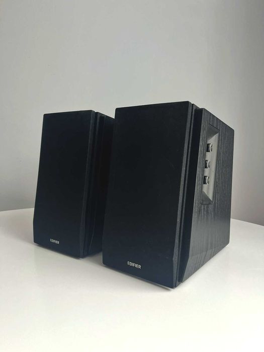 Аудио система Edifier R1700BT (2.0) - черна - 87 EUR