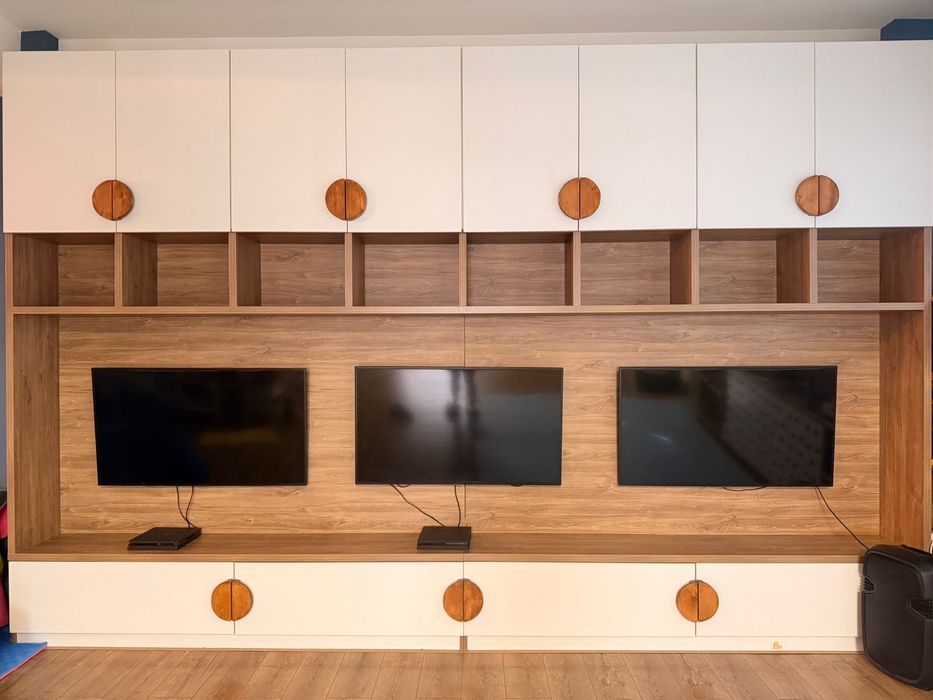 Mobila living/ spatiu comercial