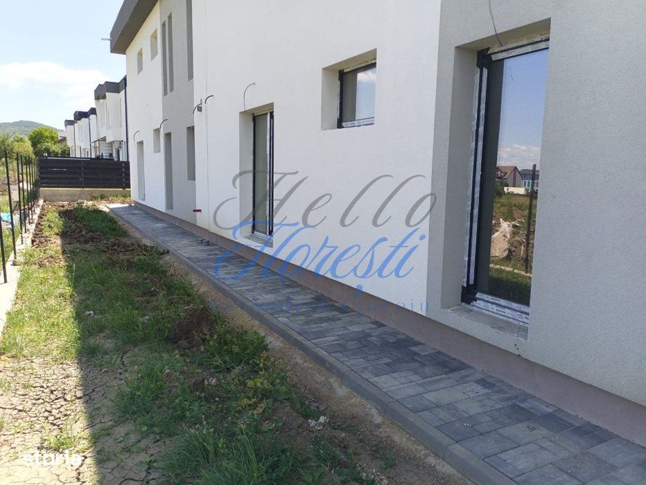 Unitate din triplex, 119mp utili, 2 locuri de parcare, zona Terra