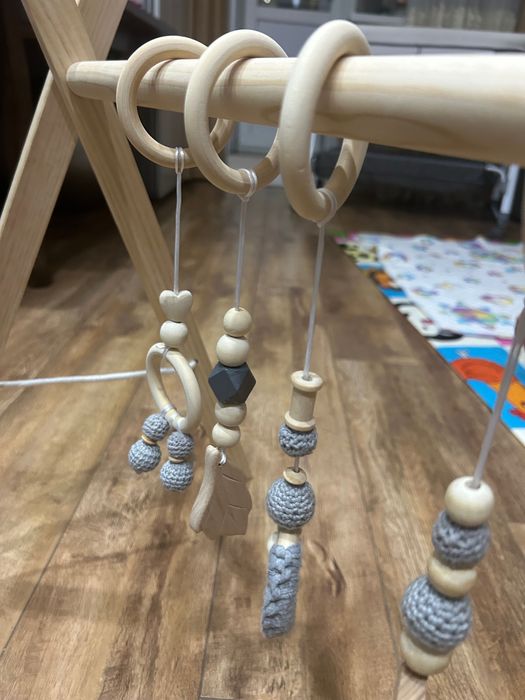 Игрушка-подвеска Стойка Монтессори
