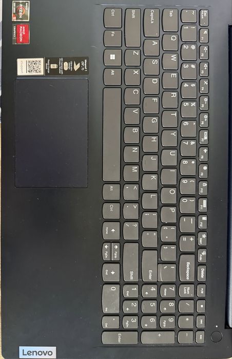 Laptop Lenovo IdeaPad1 256GB  8GB RAM. URGENT!