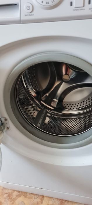 Продам стиральную машину автомат