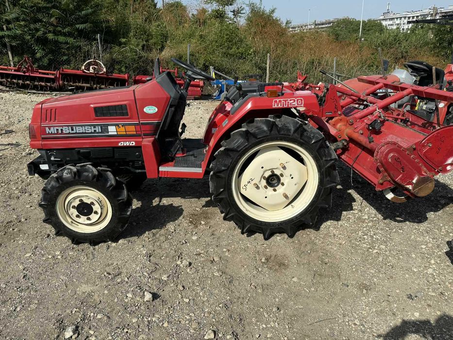 Трактор MITSUBISHI MT20 4x4