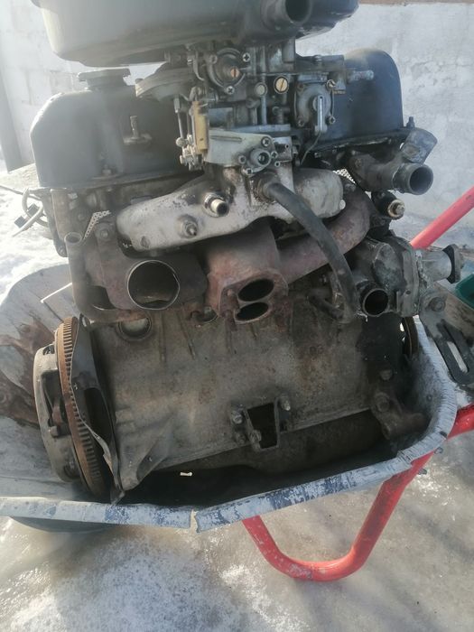 Двигатель с жигули