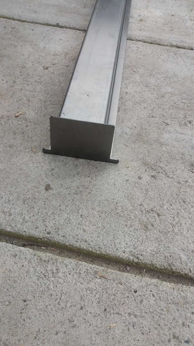 Matrite metalice noi stalpi pt vie, spalieri oferta, 400 lei!