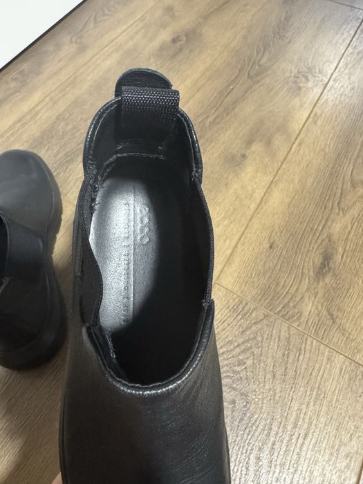 Ботинки челси женские