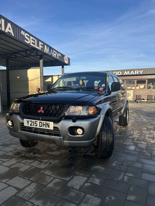 Mitsubishi shogun sport