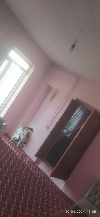 Uy sotiladi 18 sotix