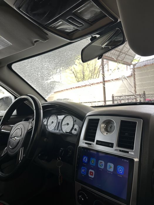 Продается Chrysler 300C 3.5