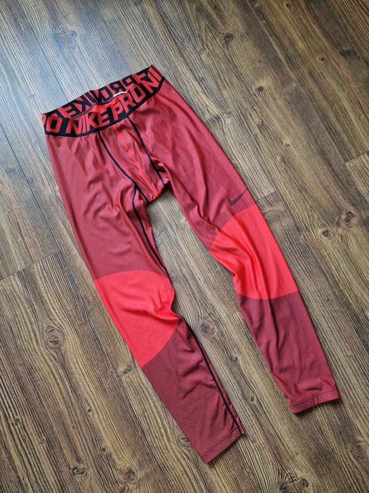 Страхотен мъжки клин ADIDAS размер 2XL