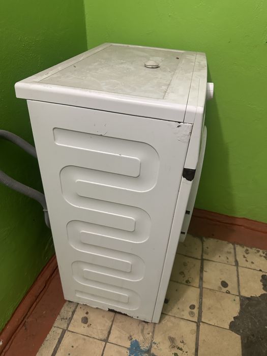 Продам стиральную машину