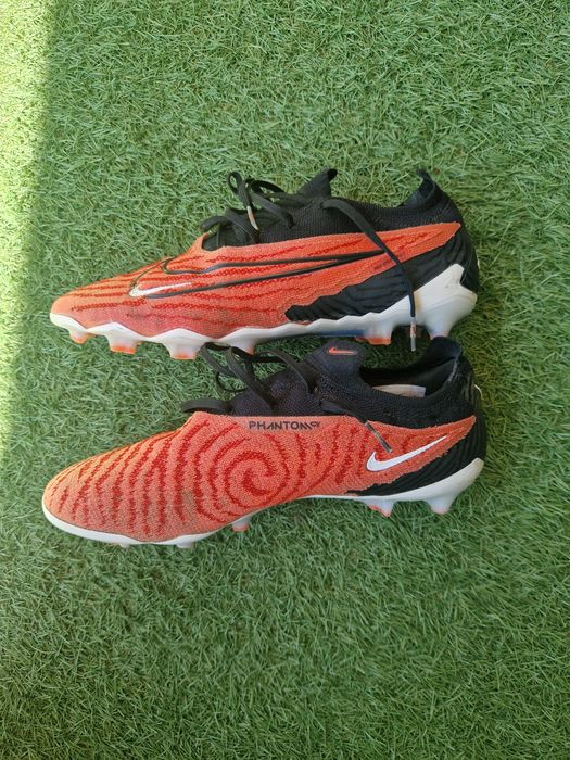 Ghete fotbal nike phantom  Gx 40