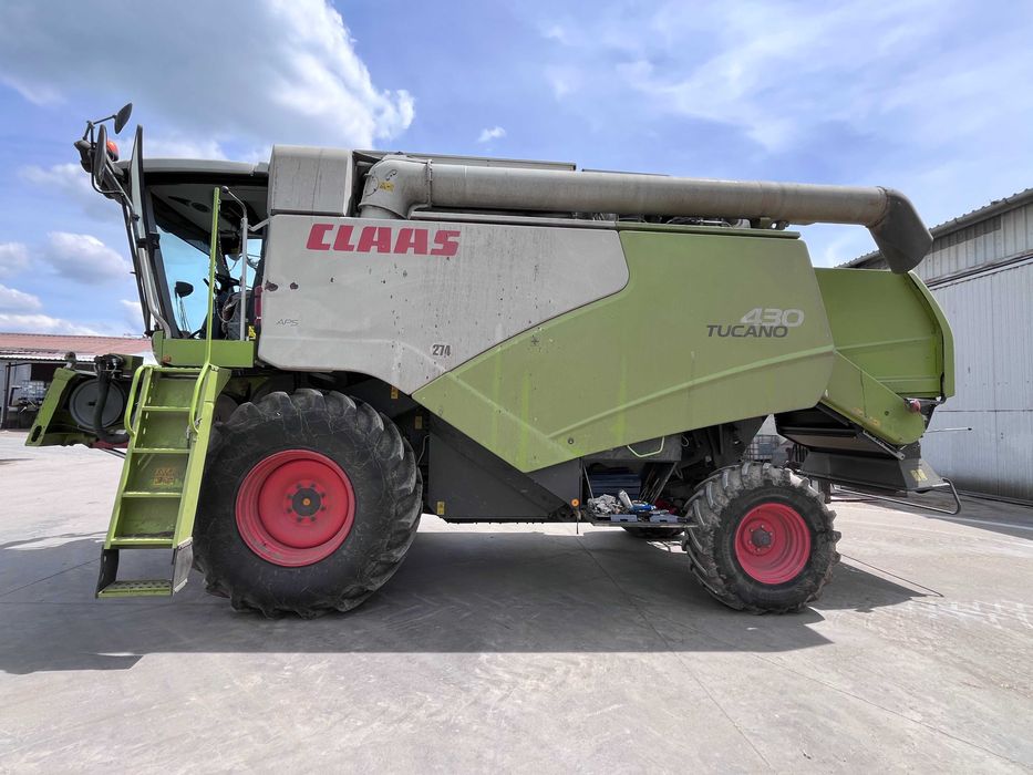 Combina CLAAS Tucano 430 - Tier 4