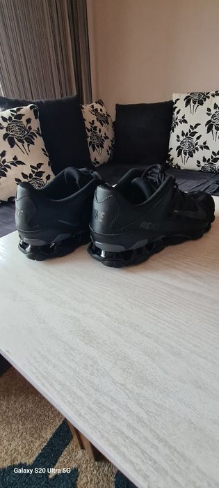 Маратонки Nike 46 номер