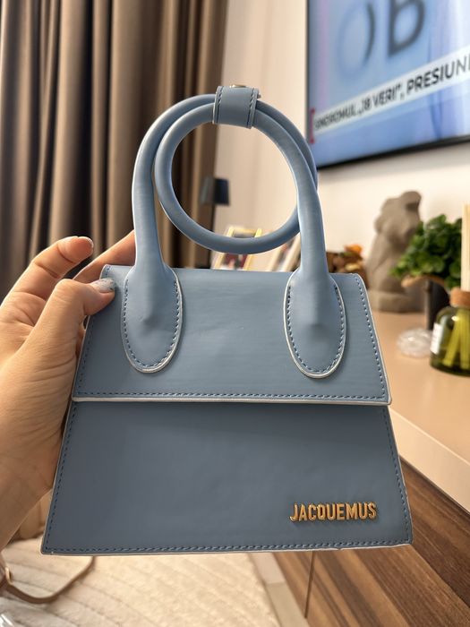 Jeanta bleu Jacquemus noua