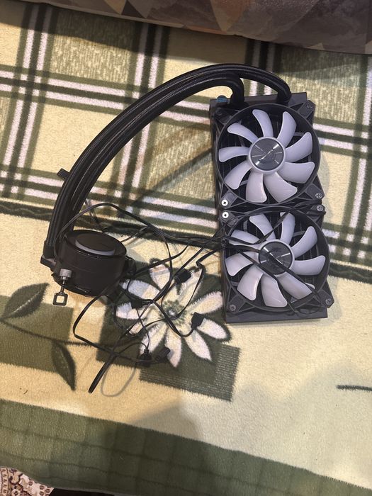 Система жидкосного охлаждения MSI