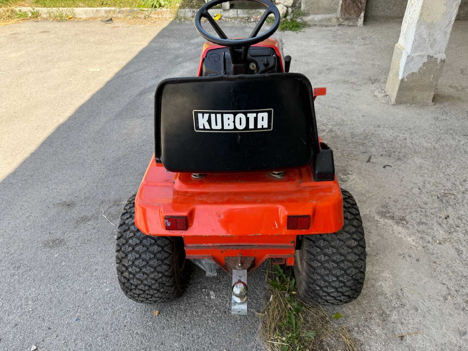 Тракторна косачка KUBOTA без косилен апарат 13.5 кс