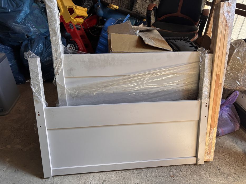 Vand pat cadru din lem si saltea inclusa