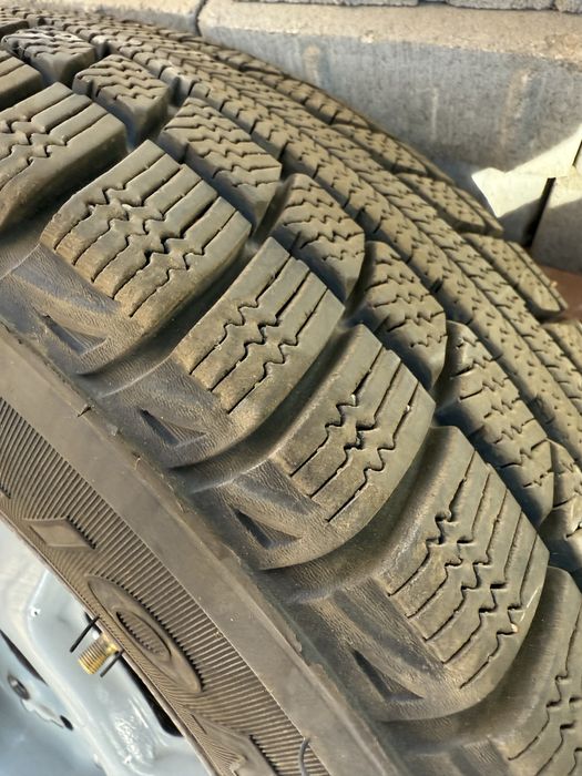 Резина с дисками