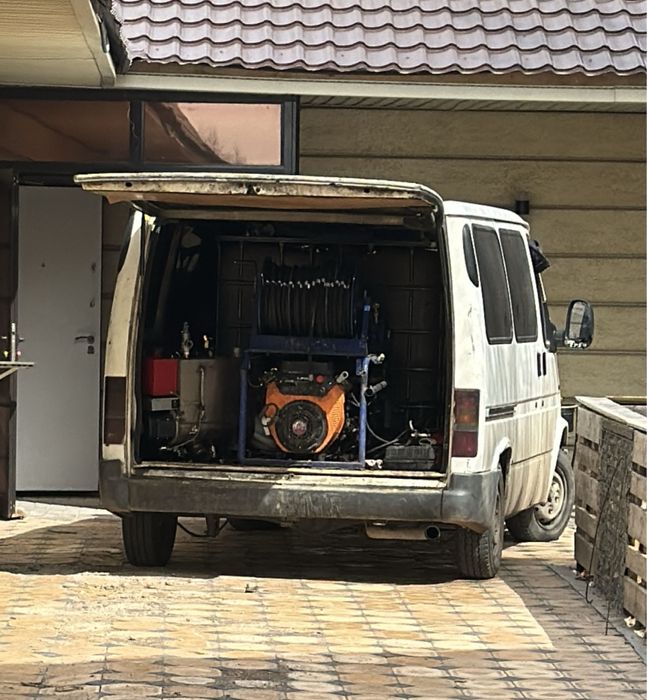 Прочистка канализации Устранение засоров труб септика Сантехник Септик