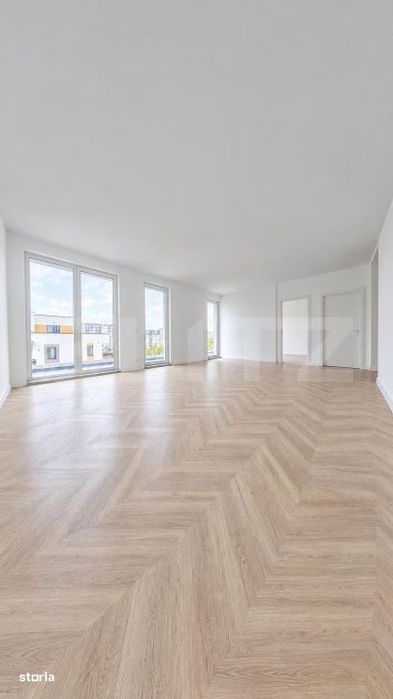 Penthouse de vanzare, 68 mp, zona Tractorul
