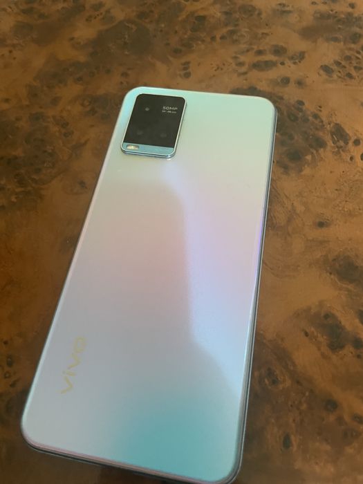Vivo y33s 128gb holati zor