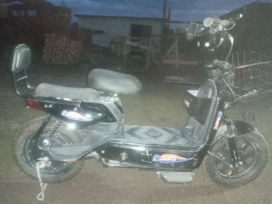 Электроскутер ,мопед