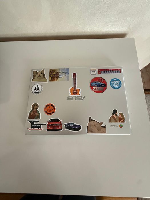 Laptop Asus C423N