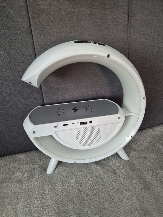 Incarcator wireless si boxa si ceas