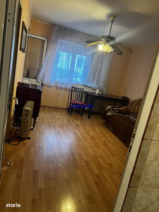 Ocazie!Tomis Nord, ap 3 cam, cf.1, parter cu balcon — fotografia 1