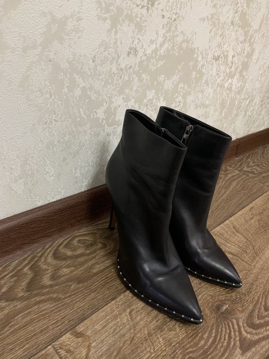 Продам ботильоны