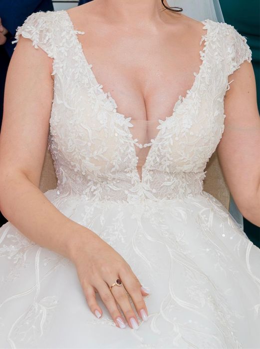 Rochie mireasa.