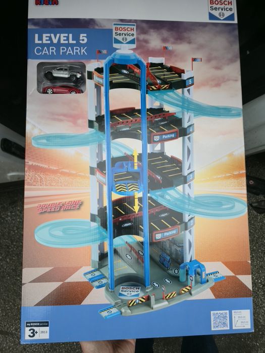 Детска паркинг писта на 5 нива Klein